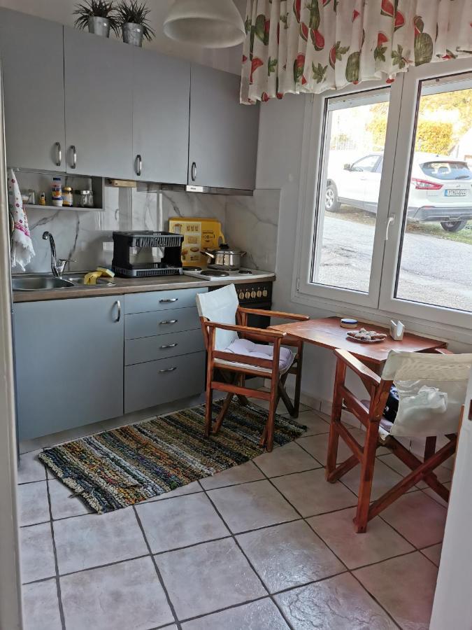 Nia'S Apartment By The Sea Nea Iraklitsa Eksteriør billede